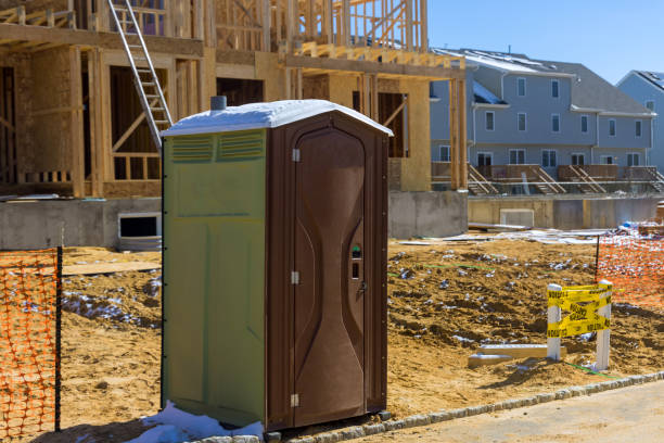 Best Portable bathroom rental  in Huntingtown, MD